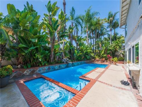 10488 Sioux River , Fountain Valley, CA