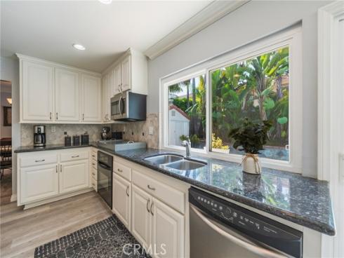 10488 Sioux River , Fountain Valley, CA
