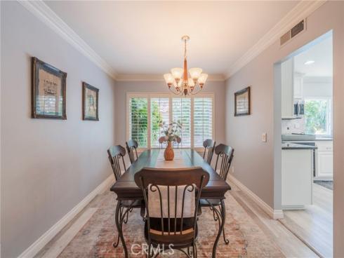 10488 Sioux River , Fountain Valley, CA
