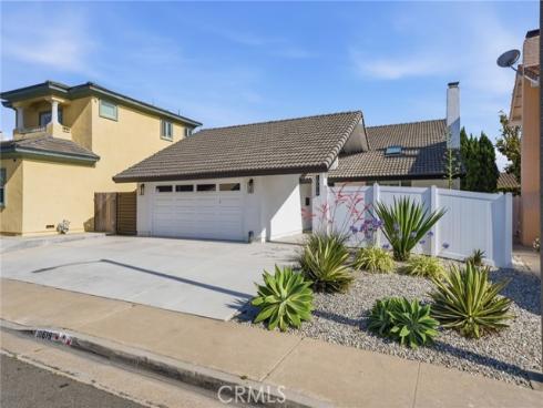 10618 El Toro , Fountain Valley, CA