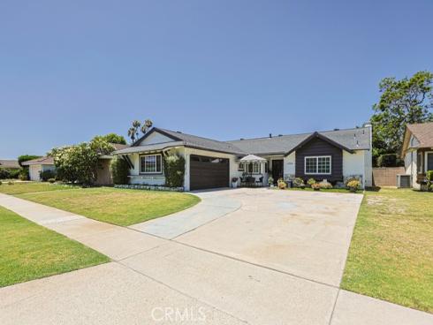 17819 Bay , Fountain Valley, CA
