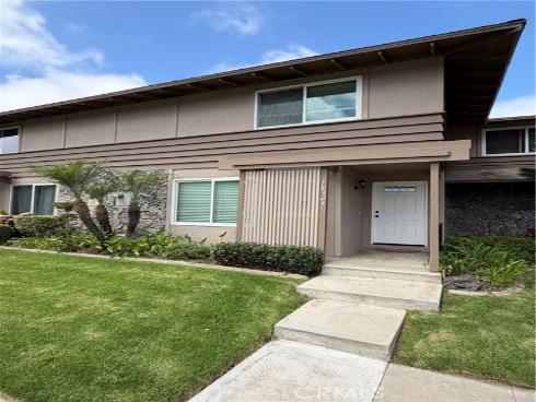 18324 Brookhurst , Fountain Valley, CA