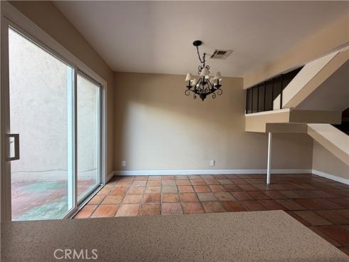 18324 Brookhurst , Fountain Valley, CA