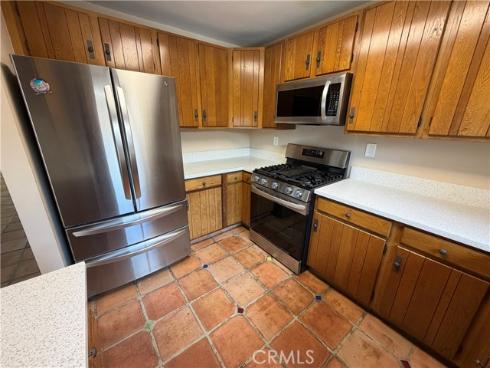 18324 Brookhurst , Fountain Valley, CA