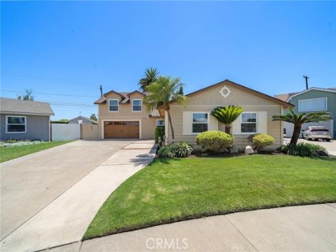 8798 La Casita Avenue, Fountain Valley, CA