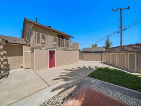 8798 La Casita Avenue, Fountain Valley, CA