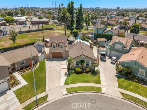 8798 La Casita Avenue, Fountain Valley, CA