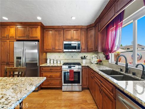 17527 Briarwood Street, Fountain Valley, CA