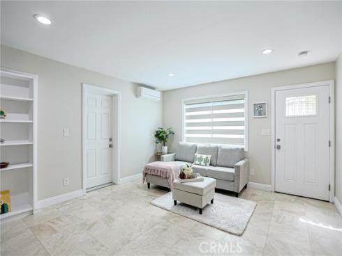 8563 Amazon River , Fountain Valley, CA