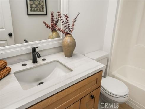 9376 Siskin , Fountain Valley, CA