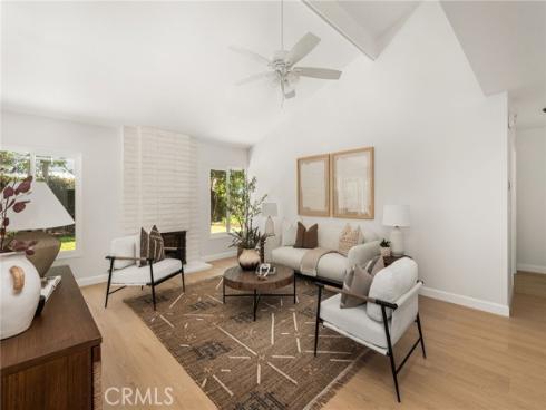 9376 Siskin , Fountain Valley, CA
