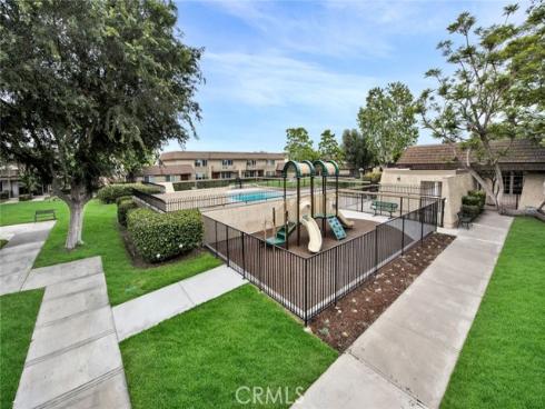 10204 Durango River Court, Fountain Valley, CA