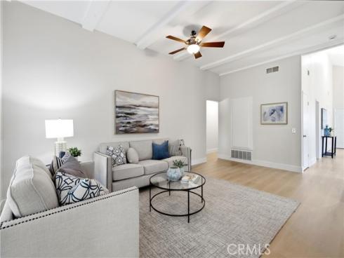 17982 Los Pesos Circle , Fountain Valley, CA