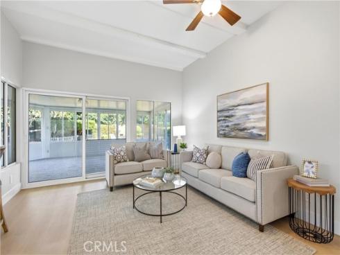 17982 Los Pesos Circle , Fountain Valley, CA