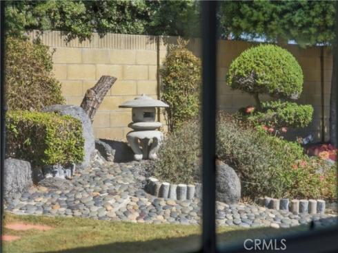 17982 Los Pesos Circle , Fountain Valley, CA