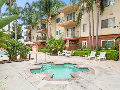 400 N Acacia B12 Avenue, Fullerton, CA