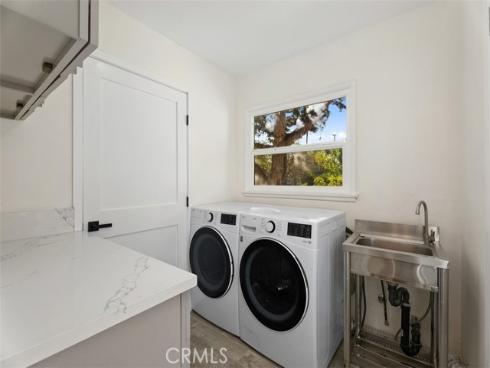 3030 San Juan Dr , Fullerton, CA