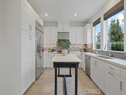 1025  Citron   Road, Fullerton, CA