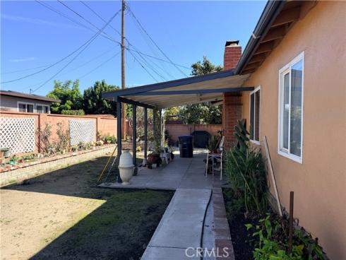 1467 W Roberta Avenue, Fullerton, CA