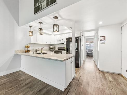 2775 Pine Creek , Fullerton, CA