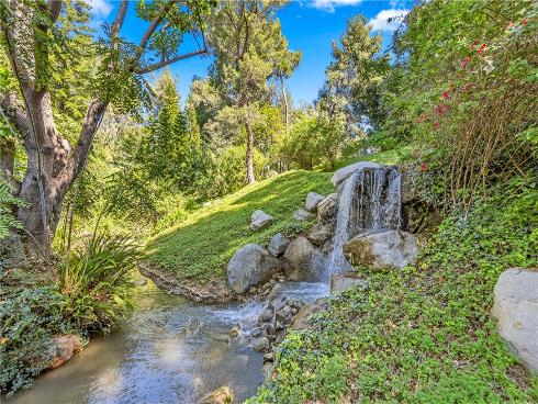 2775 Pine Creek , Fullerton, CA