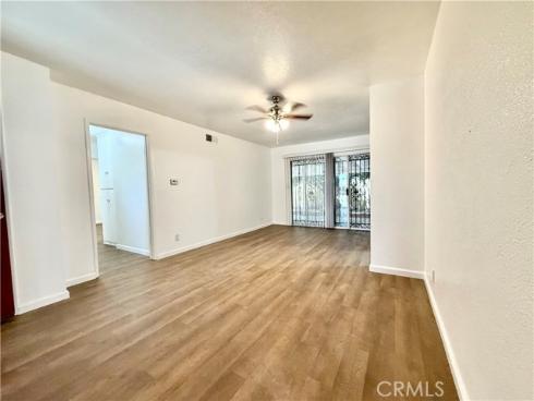 431 E Rosslynn , Fullerton, CA