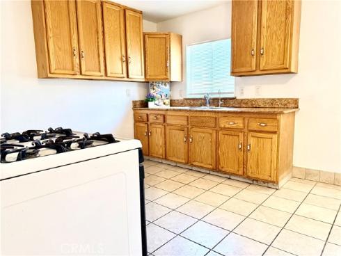431 E Rosslynn , Fullerton, CA