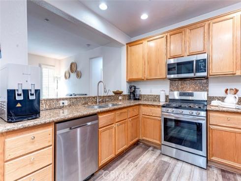 1264 Mcfadden , Fullerton, CA