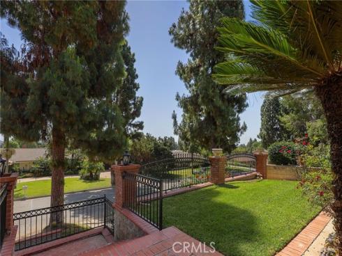 2441  Terraza  , Fullerton, CA