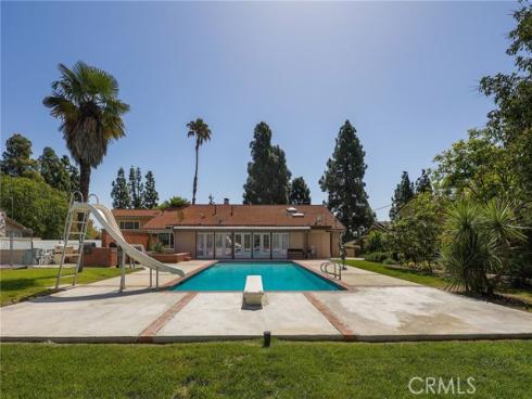 2441  Terraza  , Fullerton, CA