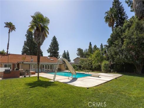 2441  Terraza  , Fullerton, CA