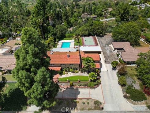 2441  Terraza  , Fullerton, CA