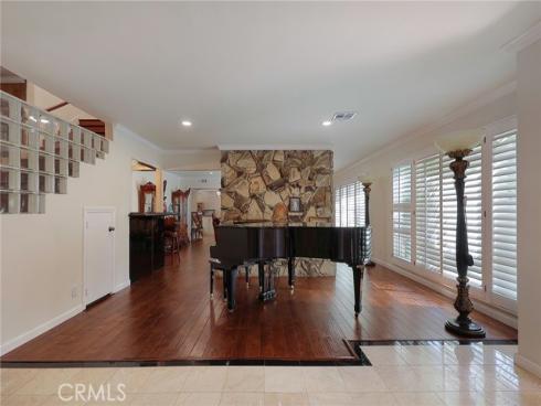 2441  Terraza  , Fullerton, CA