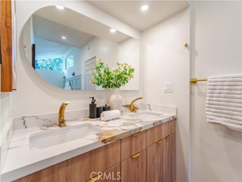 236 Mission Dr , Fullerton, CA