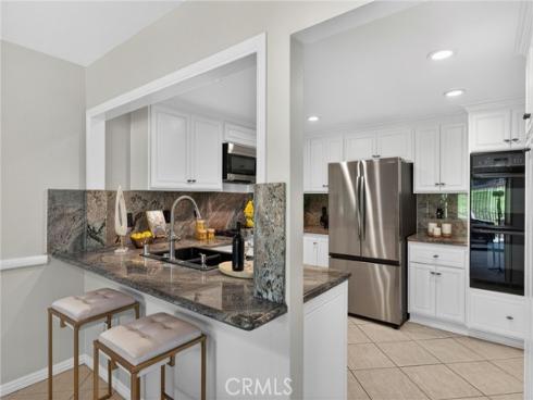 525  Riviera   Court, Fullerton, CA