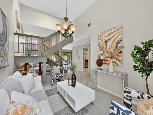 525  Riviera   Court, Fullerton, CA