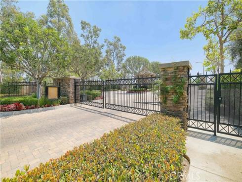 2599  Nixon   Way, Fullerton, CA