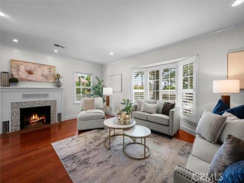 816  Grandview  , Fullerton, CA