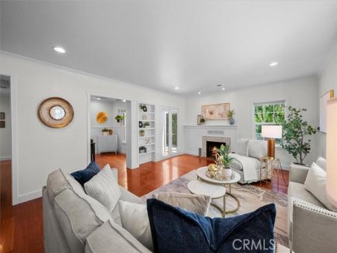 816  Grandview  , Fullerton, CA