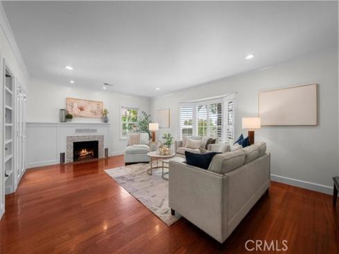 816  Grandview  , Fullerton, CA