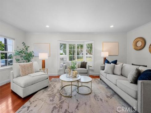 816  Grandview  , Fullerton, CA