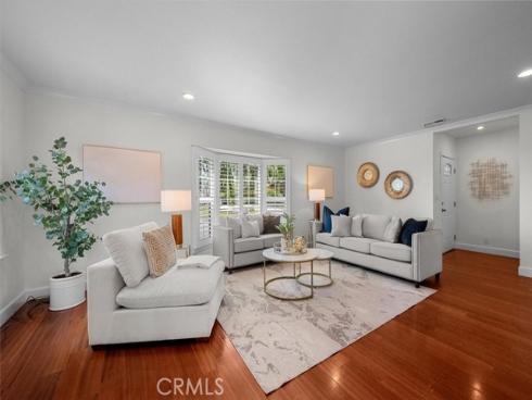 816  Grandview  , Fullerton, CA