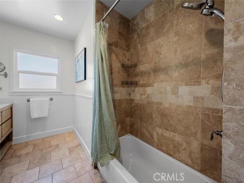 816  Grandview  , Fullerton, CA