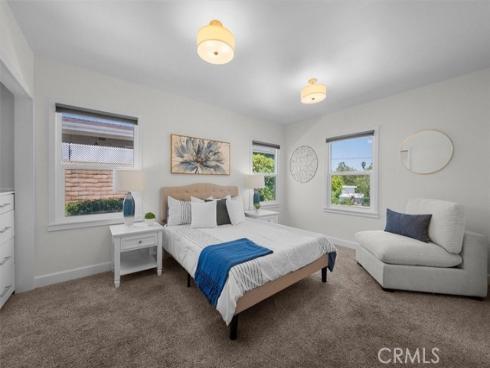 816  Grandview  , Fullerton, CA