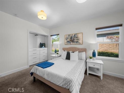 816  Grandview  , Fullerton, CA