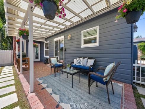 816  Grandview  , Fullerton, CA