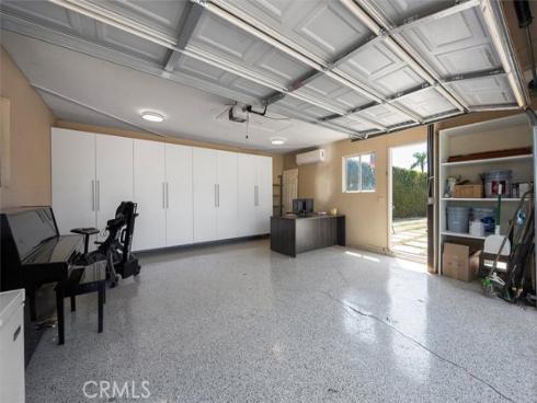 816  Grandview  , Fullerton, CA