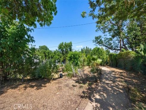 816  Grandview  , Fullerton, CA