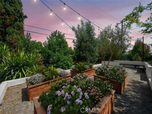 816  Grandview  , Fullerton, CA