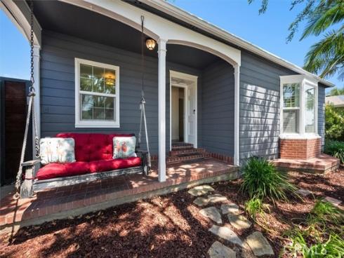 816  Grandview  , Fullerton, CA